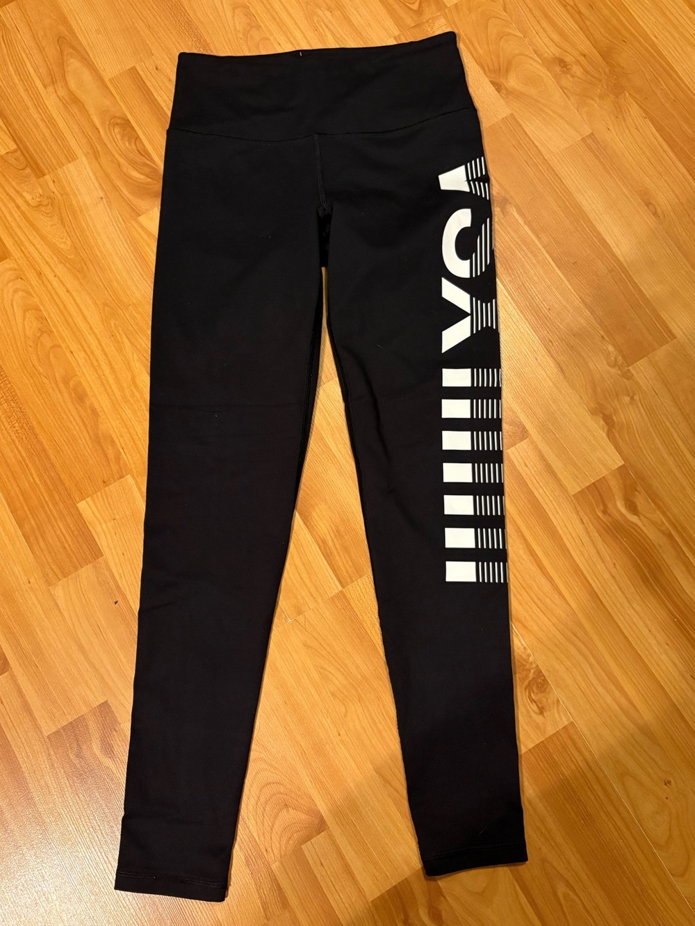 🔥Victoria’s Secret VSX Sport Knockout by Victoria’s Secret Tight Sz S Leggings